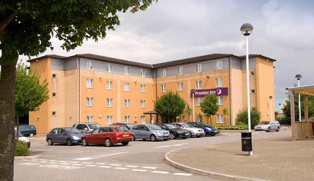Exterior of Premier Inn London Croydon (Purley A23)