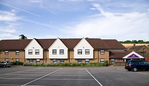 Exterior at Dunstable South A5
