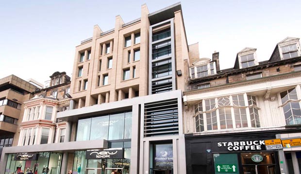 Exterior of Premier Inn Edinburgh City Centre (Princes Street)