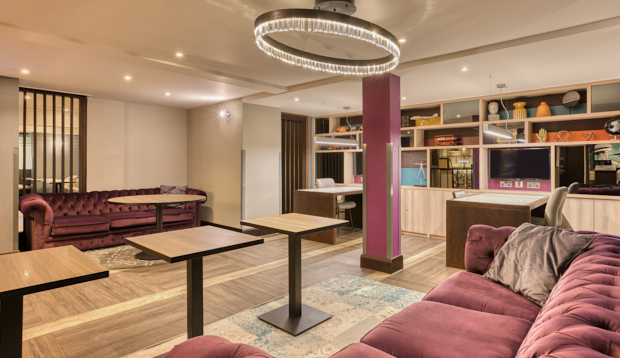 London Gatwick Airport 3 Airport Way Hotel Premier Inn