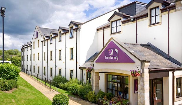 Exterior of Premier Inn Glasgow (Milngavie)