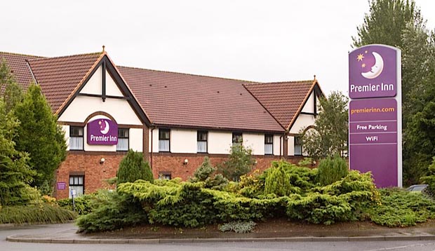 Exterior at Premier Inn Glenrothes
