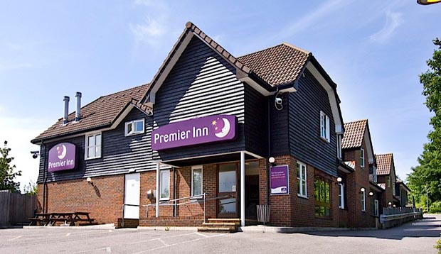 Exterior at Premier Inn Portsmouth (Havant)