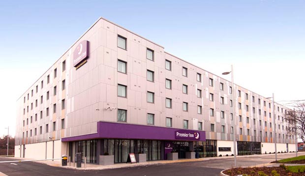 London Heathrow Airport Terminal 5 hotel 