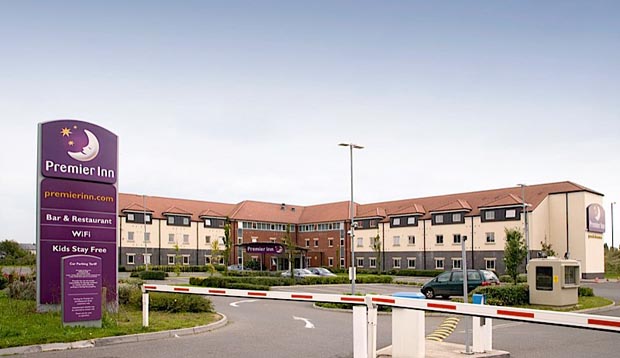 London Heathrow Airport (M4/J4) hotel