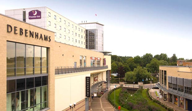 Exterior at Premier Inn Hemel Hempstead Central