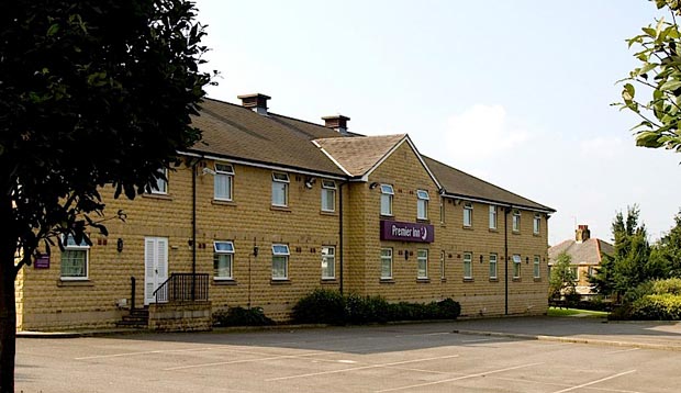 Exterior of Premier Inn Huddersfield West