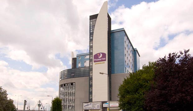 Exterior at Premier Inn Hull City Centre