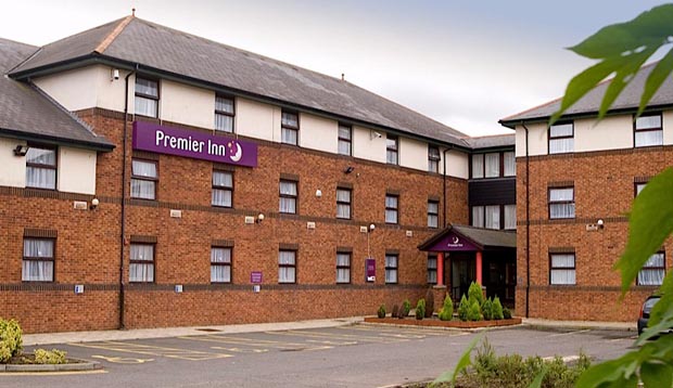 Exterior of Premier Inn Livingston (M8, Jct3) hotel