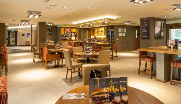 Restaurant at Premier Inn London Hendon (The Hyde) hotel