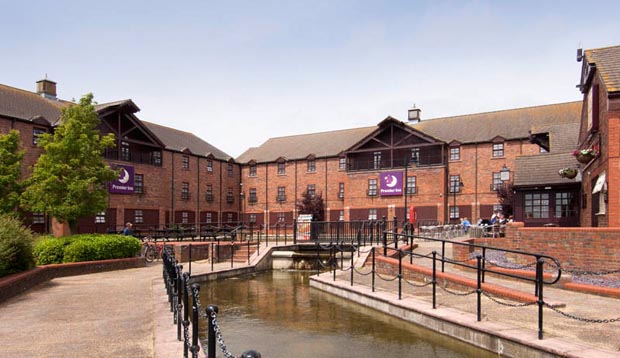 Exterior at Premier Inn Milton Keynes South West (Furzton Lake) hotel
