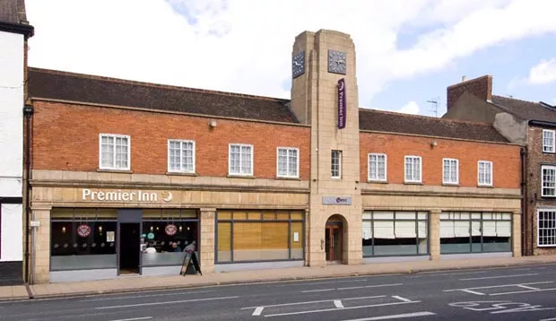 Exterior of Premier Inn York City (Blossom St North) showing street view