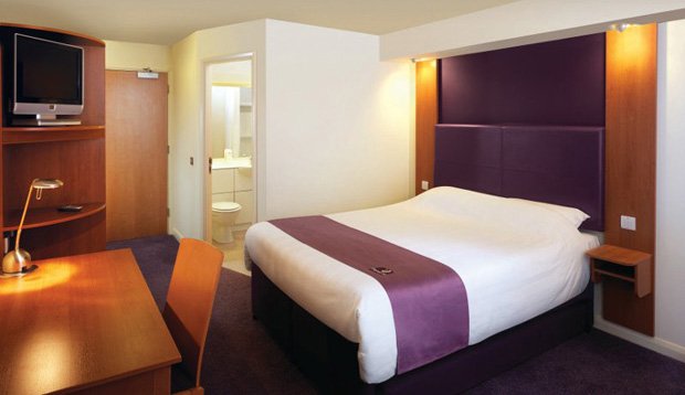 Premier Inn bedroom